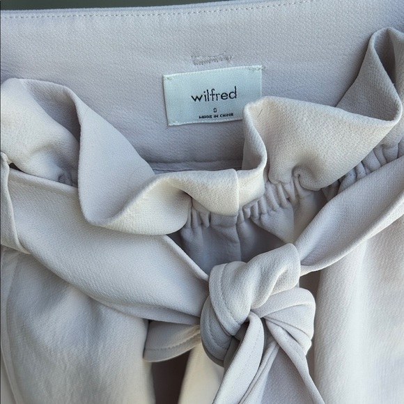 Wilfred High Waist Tie-Front Shorts in Pale Pink - Picture 3 of 6